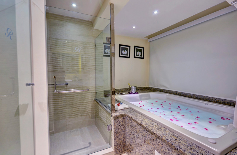 Royalton Punta Cana Honeymono Jacuzzi 